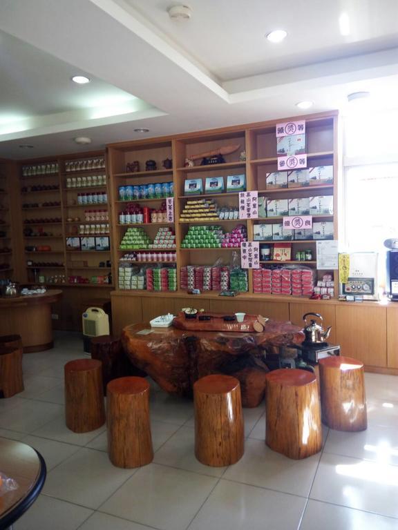 Qun Feng Hotel Fenchihu Esterno foto