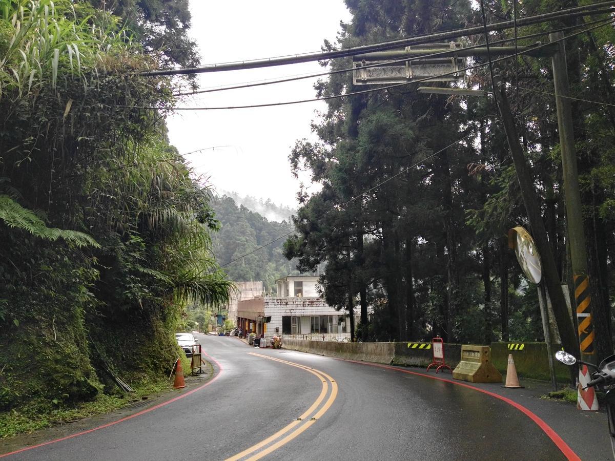 Qun Feng Hotel Fenchihu Esterno foto